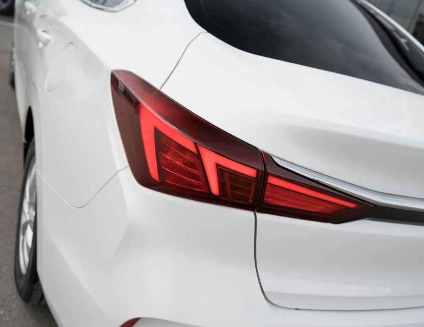 Changan Eado EV AT фото 4