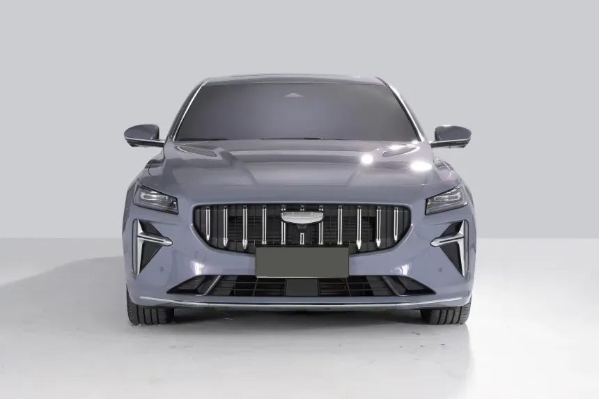 Geely Preface 2.0 AMT фото 2