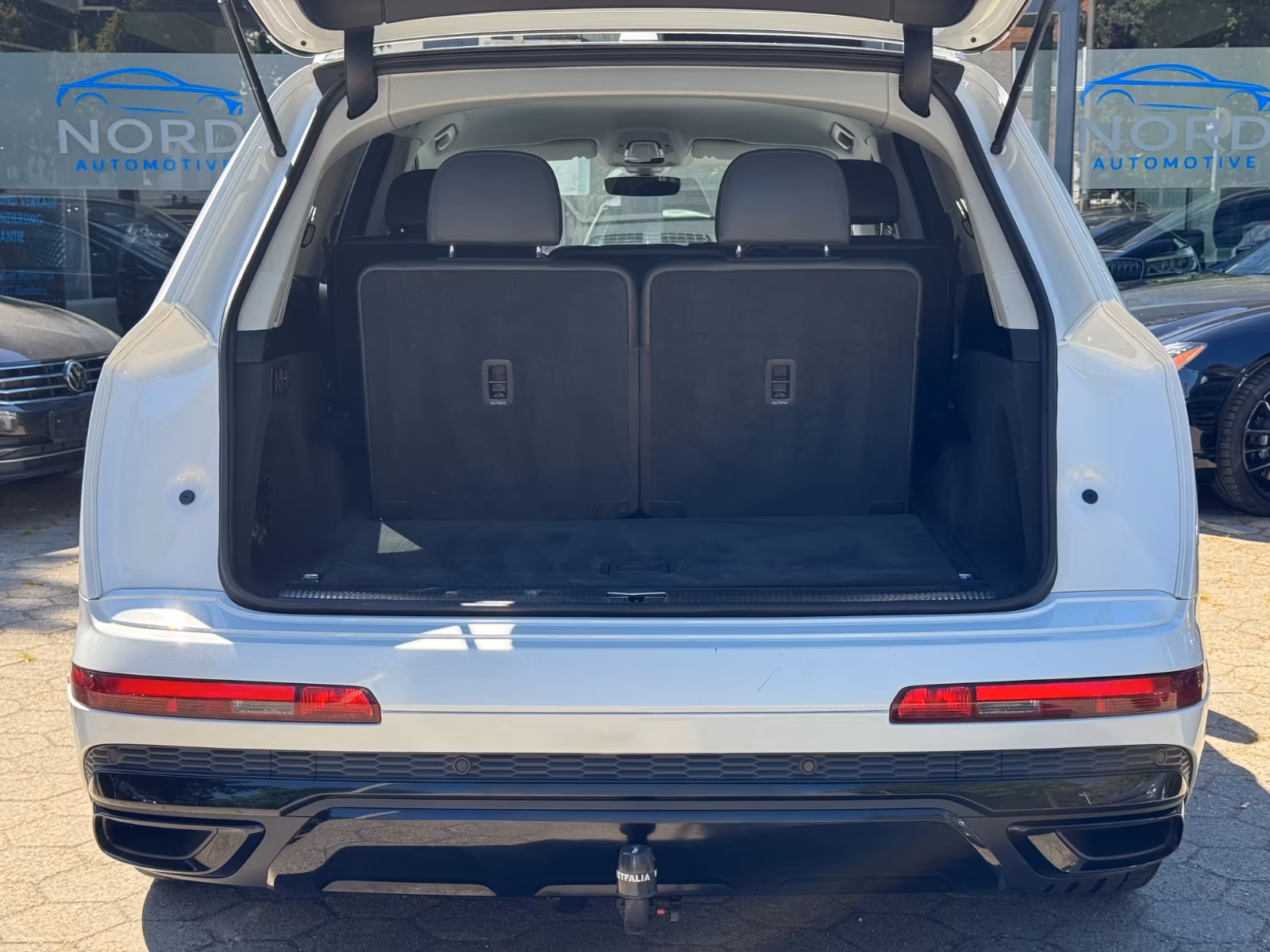 Audi Q7 quattro фото 6